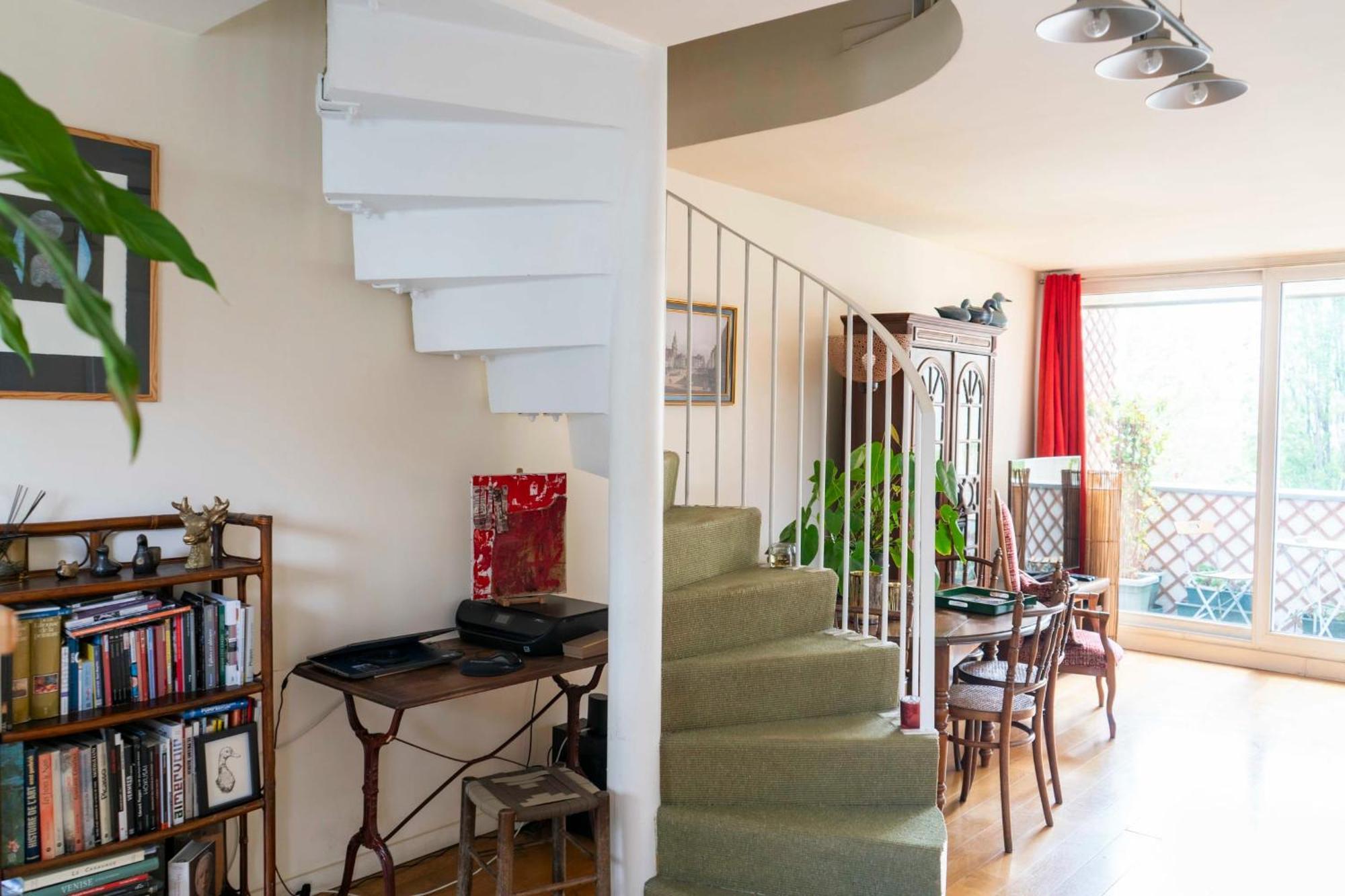 Charming Duplex With Two Balconies In The 13th Paris